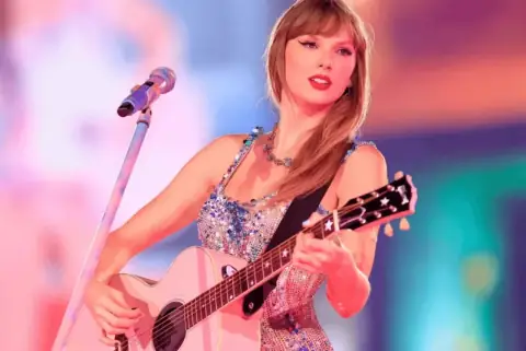 Taylor Swift Stuns in Bejeweled Eyeliner at London Eras Tour Show
