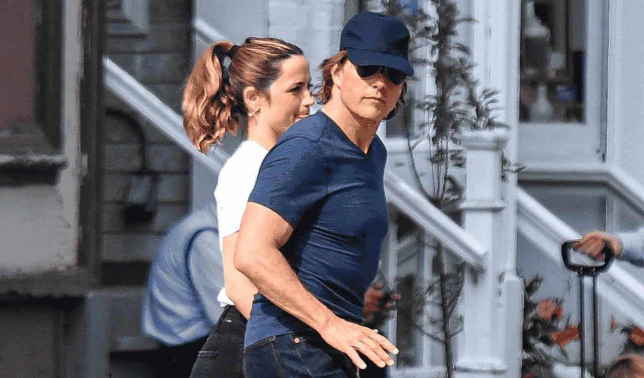 Tom Cruise and Ana de Armas Seen Holding Hands in Vermont